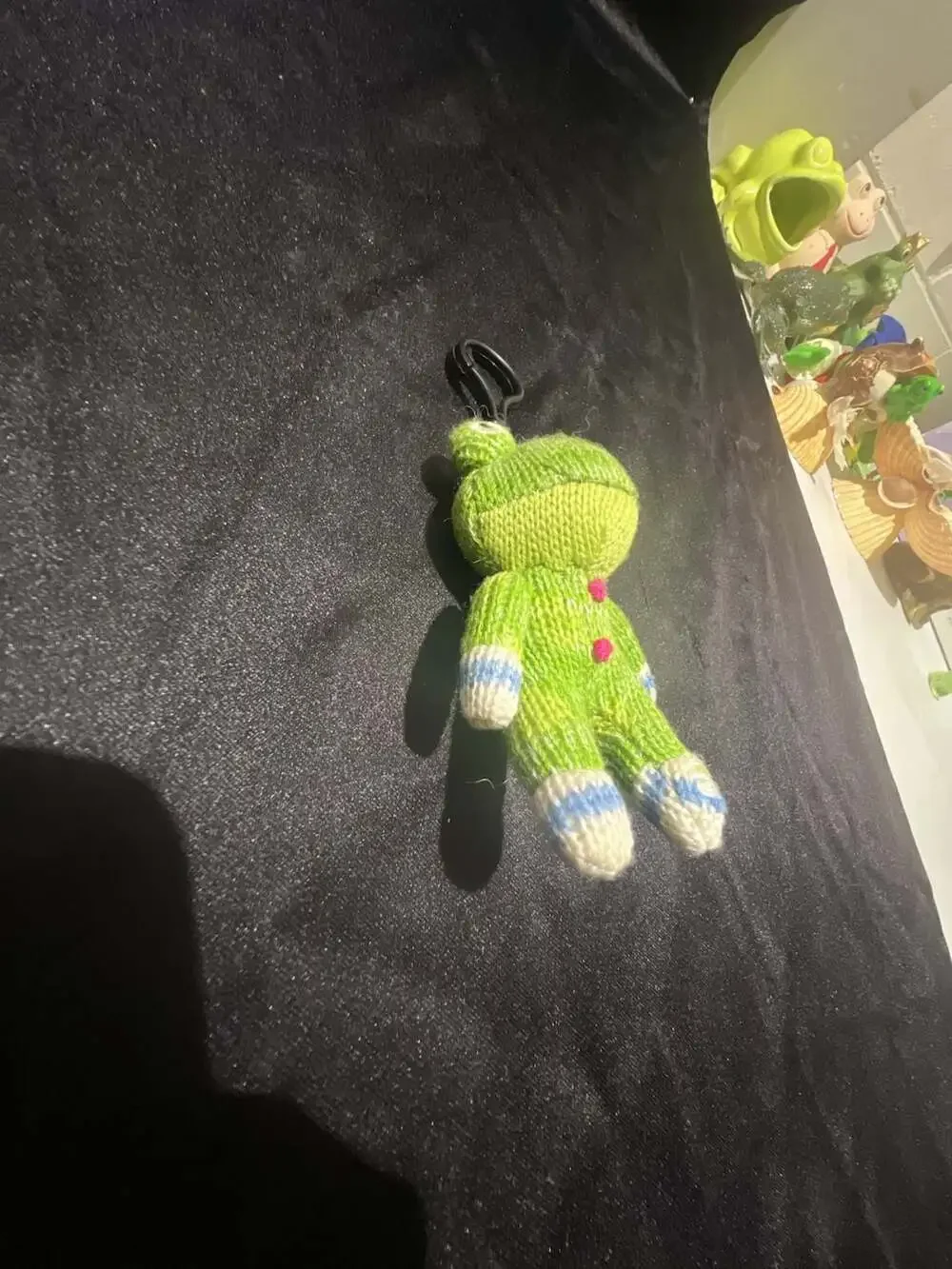 Midwest-CBK 2010 Knitted Green Frog Plush Keychain